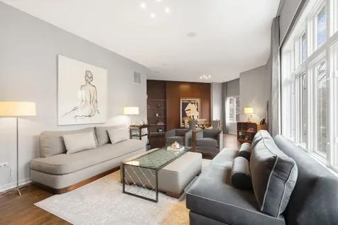 1733 South Prairie Avenue Chicago IL 60616