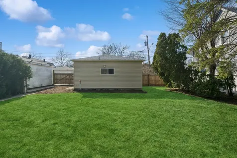1580 Florence Avenue Evanston IL 60201