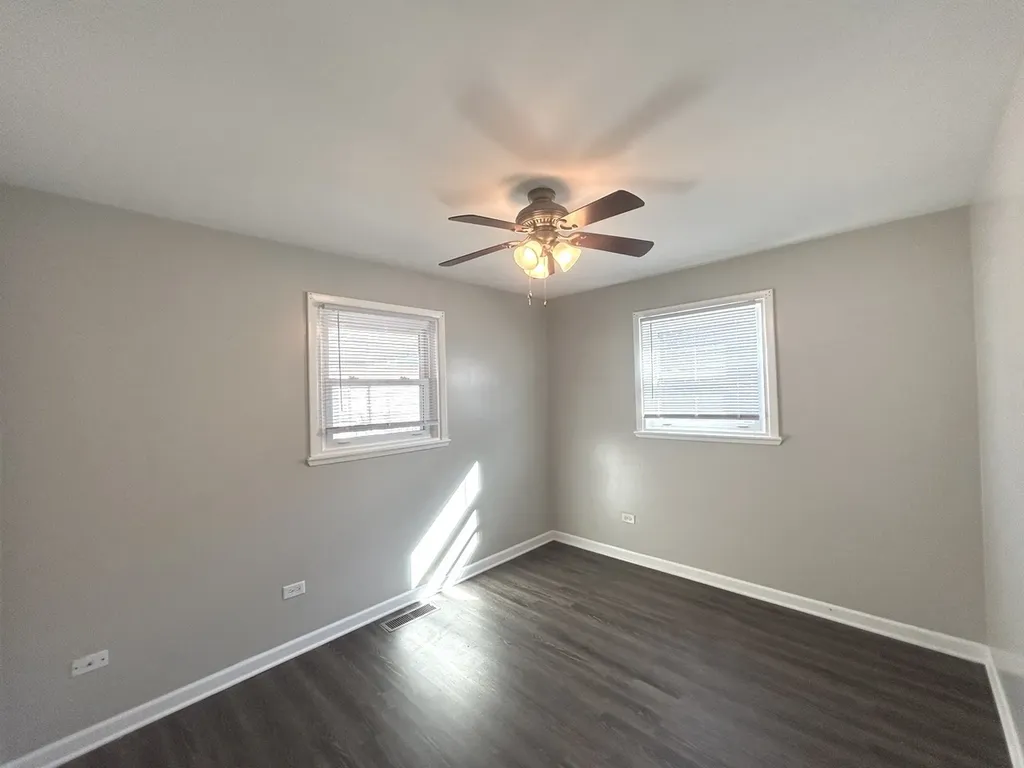 12725 South Saginaw Avenue Chicago IL 60633