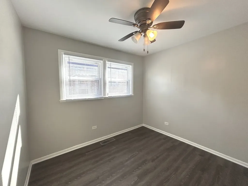 12725 South Saginaw Avenue Chicago IL 60633