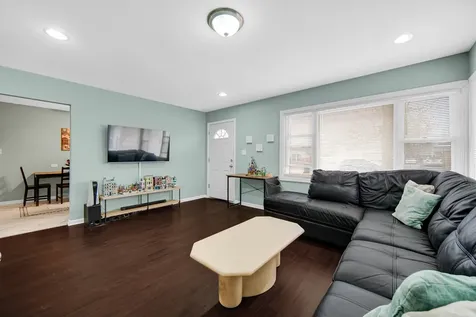 16145 Hermitage Avenue Markham IL 60428