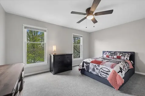 1430 Allyson Court Libertyville IL 60048