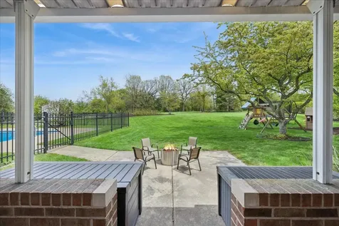 1430 Allyson Court Libertyville IL 60048