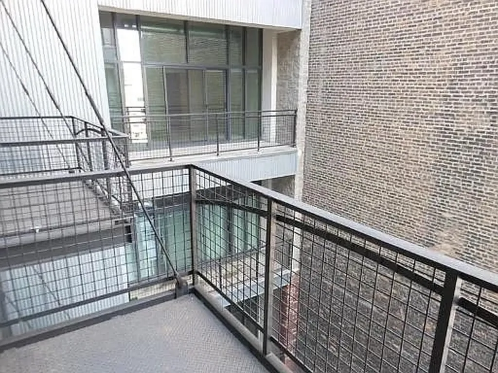 1224 West Van Buren Street Chicago IL 60607