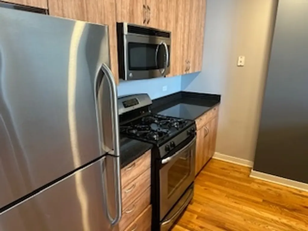 1224 West Van Buren Street Chicago IL 60607