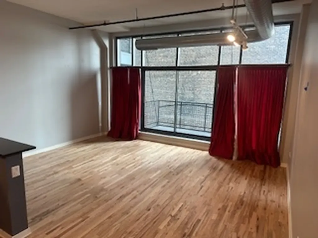1224 West Van Buren Street Chicago IL 60607