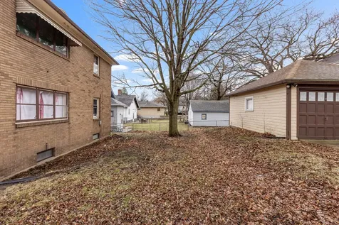 1401 20TH Street Rockford IL 61104
