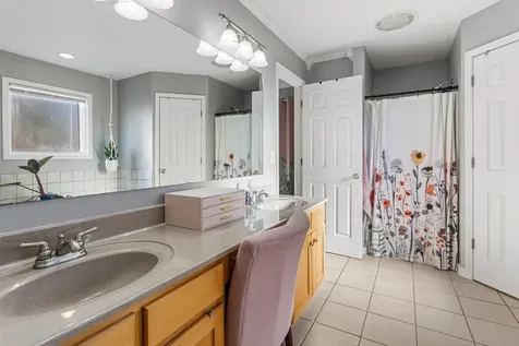 1202 Edgeview Drive Mahomet IL 61853