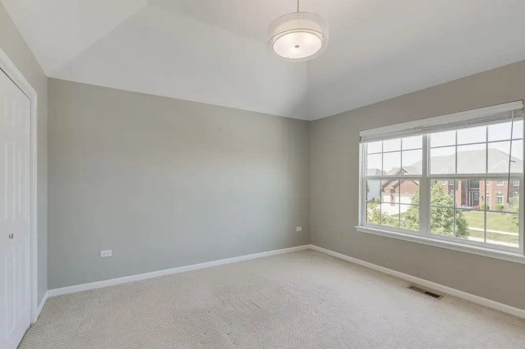 1875 Snead Street Bolingbrook IL 60490