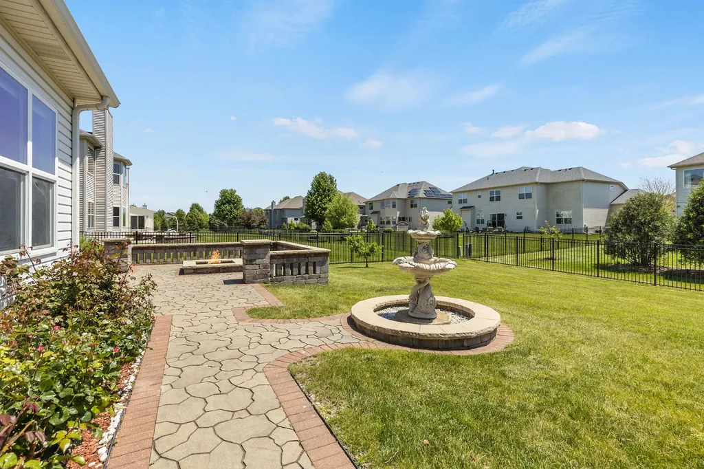 1875 Snead Street Bolingbrook IL 60490