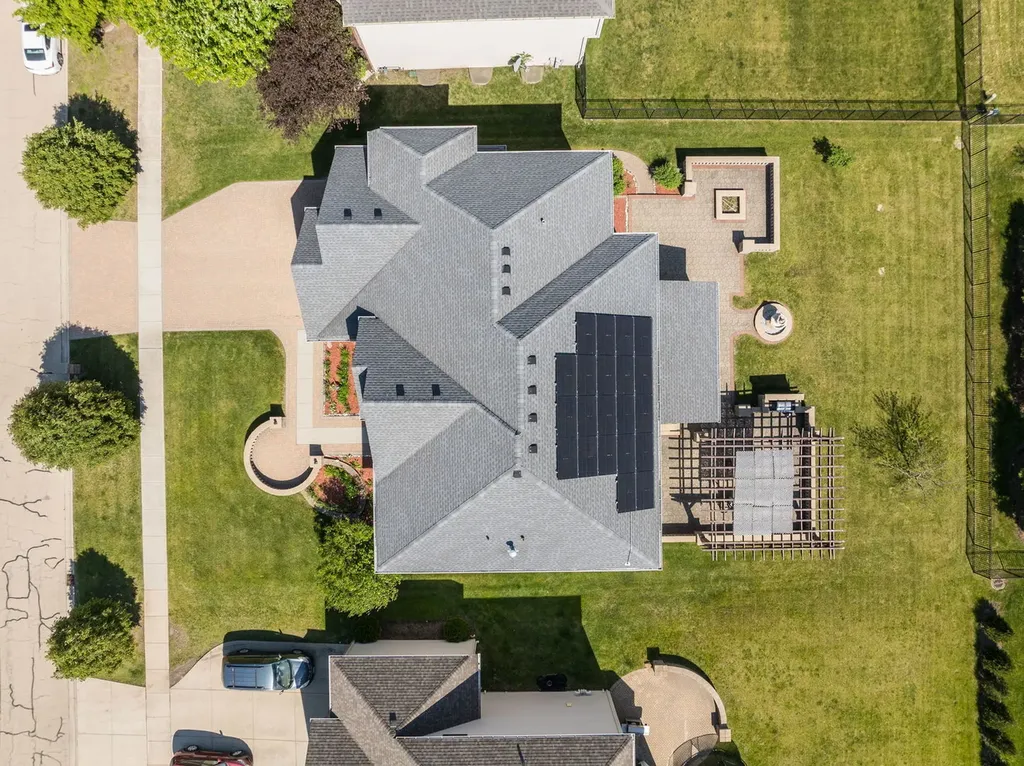 1875 Snead Street Bolingbrook IL 60490