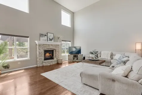 1875 Snead Street Bolingbrook IL 60490
