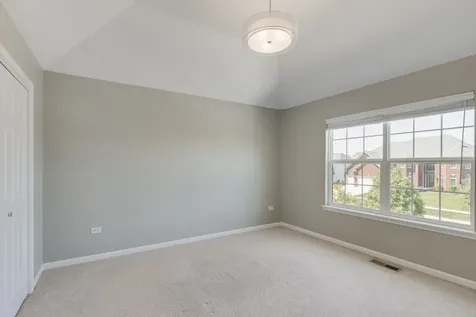 1875 Snead Street Bolingbrook IL 60490