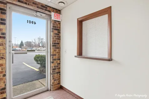 4901 West Elm Street Mchenry IL 60050