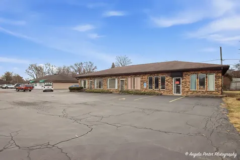 4901 West Elm Street Mchenry IL 60050