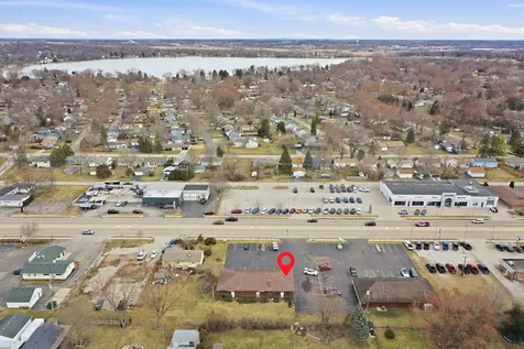 4901 West Elm Street Mchenry IL 60050