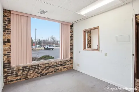 4901 West Elm Street Mchenry IL 60050