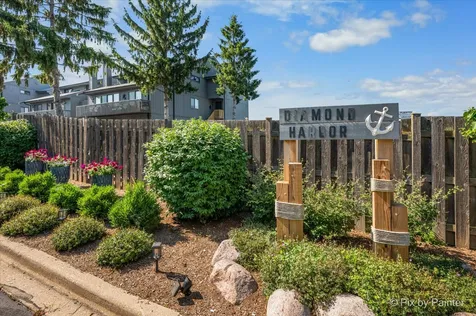 191 Howard Court Fox Lake IL 60020