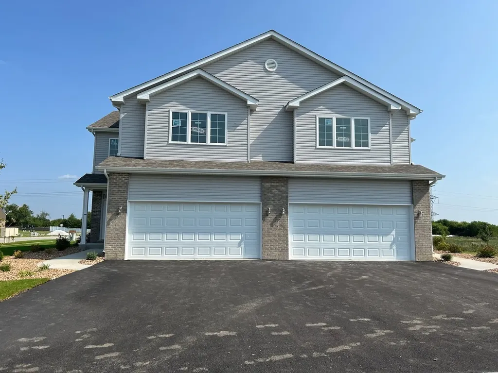 Bldg. 58 Glenbrooke Lane New Lenox IL 60451