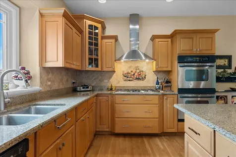 430 Alberosky Way Batavia IL 60510