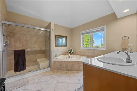 430 Alberosky Way Batavia IL 60510