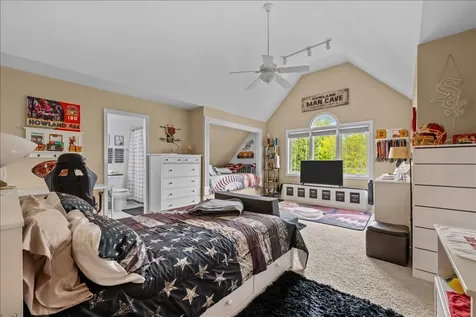 430 Alberosky Way Batavia IL 60510