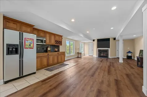 430 Alberosky Way Batavia IL 60510