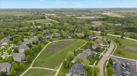 430 Alberosky Way Batavia IL 60510