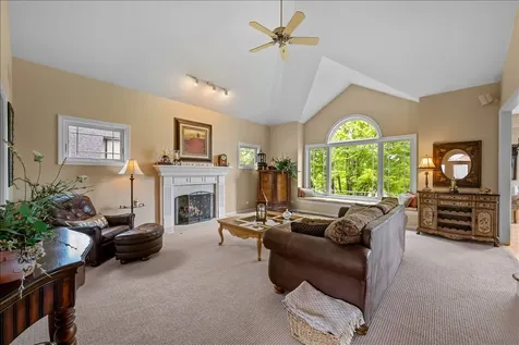 430 Alberosky Way Batavia IL 60510