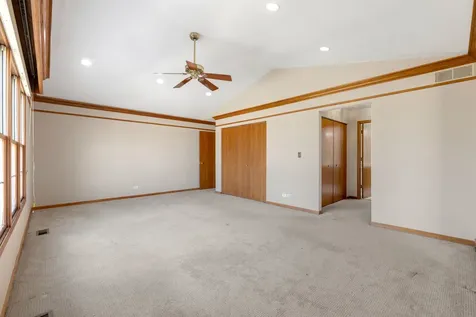 7811 Bristol Park Drive Tinley Park IL 60477