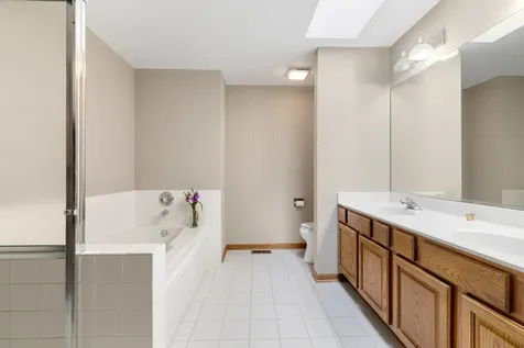 7811 Bristol Park Drive Tinley Park IL 60477