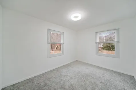 28W686 Townline Road Warrenville IL 60555