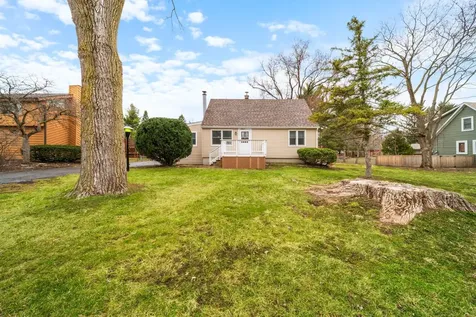 28W686 Townline Road Warrenville IL 60555