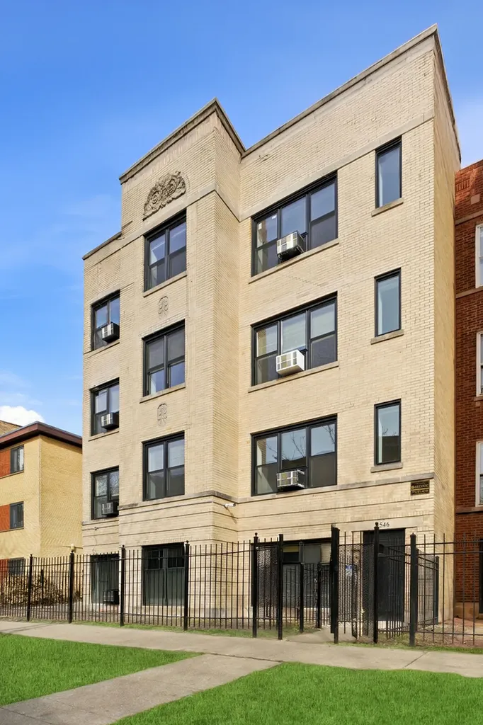 1546 West Jonquil Terrace Chicago IL 60626