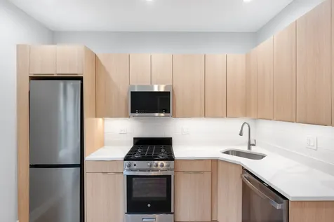 1546 West Jonquil Terrace Chicago IL 60626