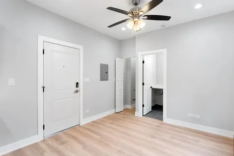 1546 West Jonquil Terrace Chicago IL 60626