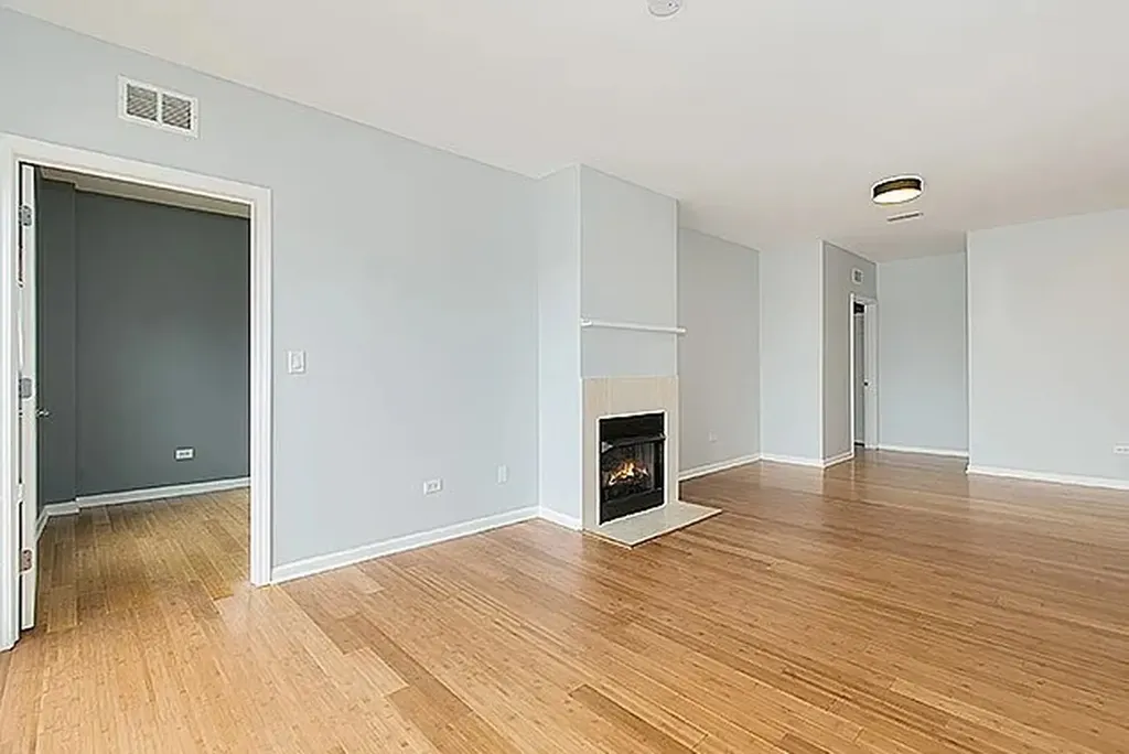 5300 North Lincoln Avenue Chicago IL 60625