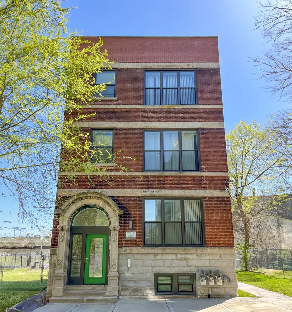 4525 South Evans Avenue Chicago IL 60653