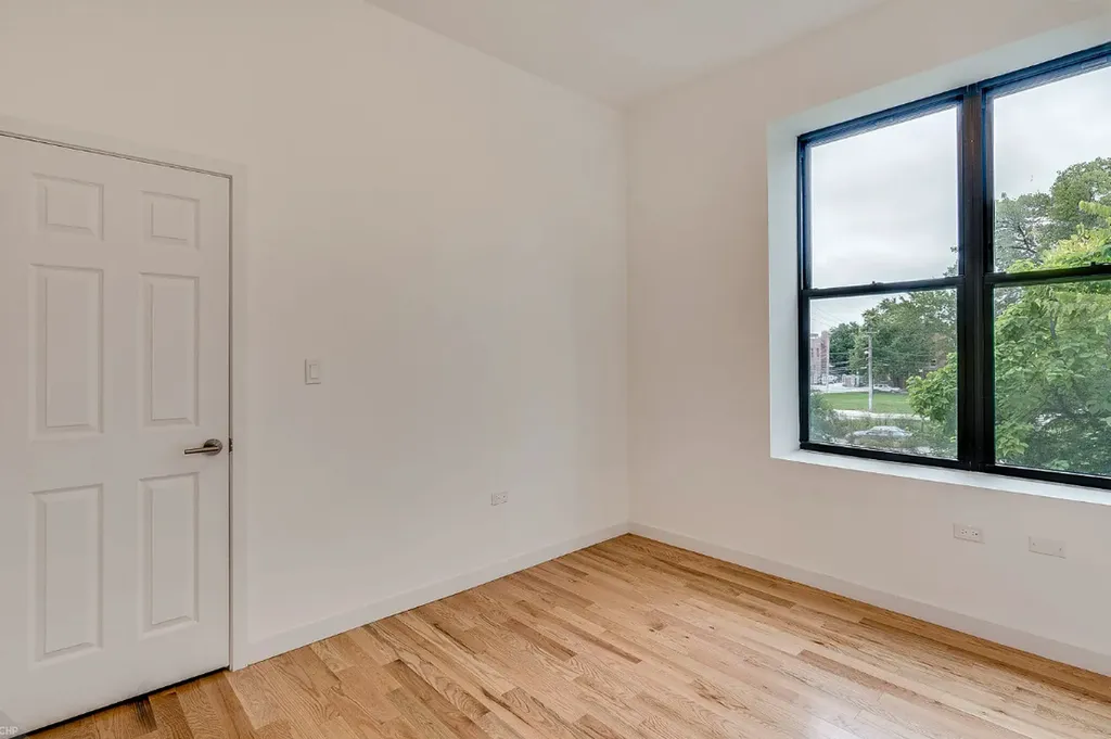 4525 South Evans Avenue Chicago IL 60653