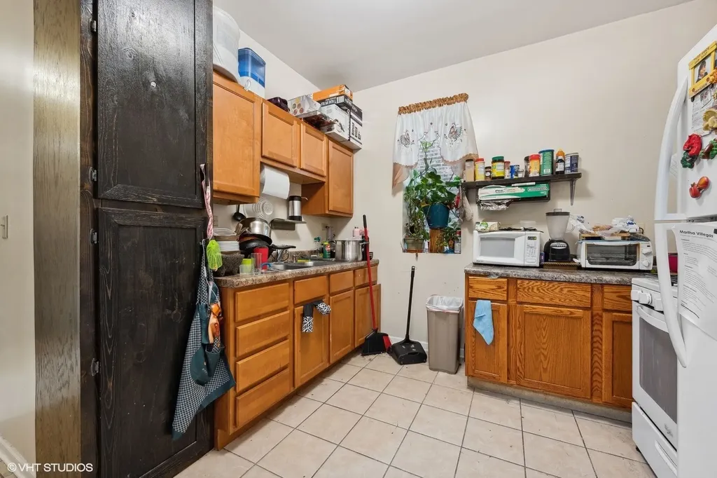 736 North Spaulding Avenue Chicago IL 60624