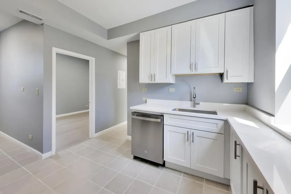 736 North Spaulding Avenue Chicago IL 60624