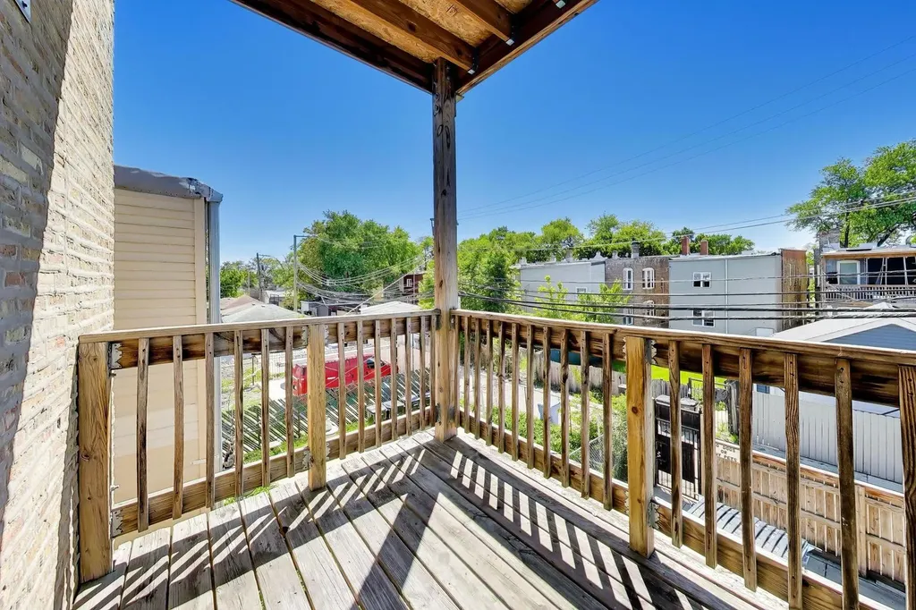 736 North Spaulding Avenue Chicago IL 60624
