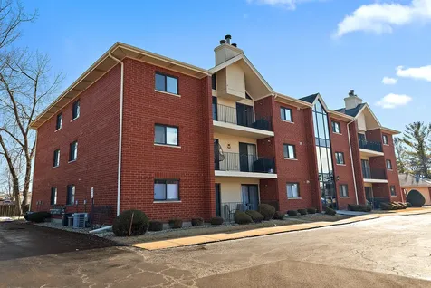 18245 66TH Court Tinley Park IL 60477