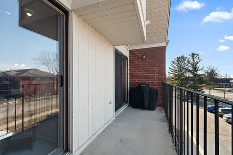 18245 66TH Court Tinley Park IL 60477
