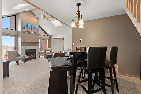 18245 66TH Court Tinley Park IL 60477