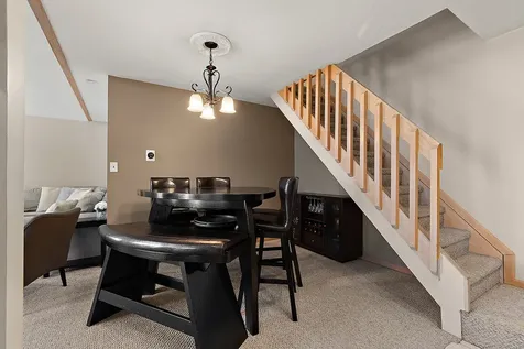 18245 66TH Court Tinley Park IL 60477