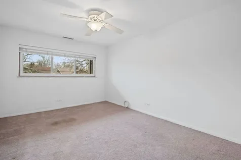 1 North Dee Road Park Ridge IL 60068
