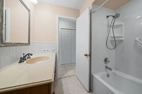 1 North Dee Road Park Ridge IL 60068