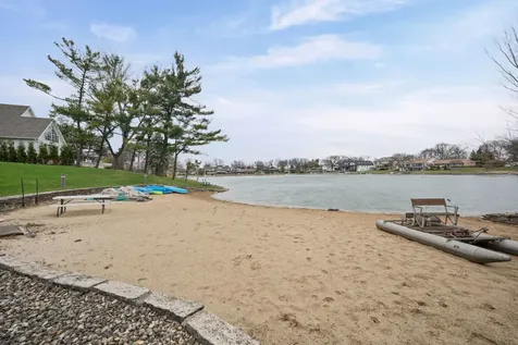 1 North Dee Road Park Ridge IL 60068