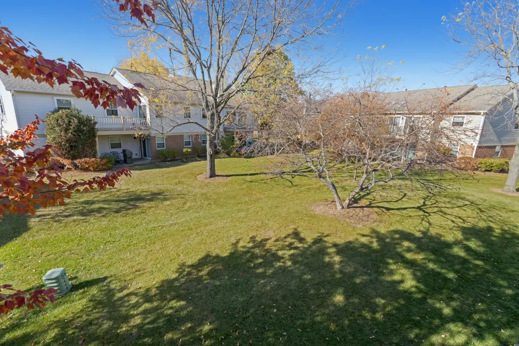 204 Dublin Lane Schaumburg IL 60194